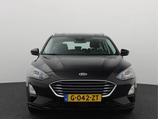Ford Focus AUTOMAAT / TREKHAAK / FULL LED / KEYLESS / CARPLAY / NAVI / CLIMA / PDC / NL-AUTO - afbeelding nr 20