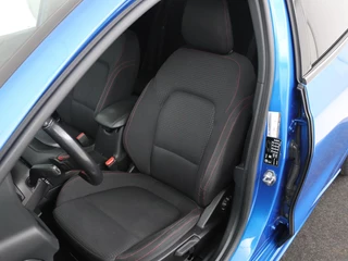 Ford Focus Ford Focus 1.0 EcoBoost ST Line | Stoel & stuurverwarming |  Camera | Trekhaak | Climate control | Carplay | Navigatie | Cruise control - afbeelding nr 5