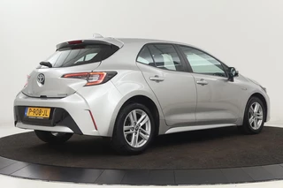 Toyota Corolla Toyota Corolla 1.8 Hybrid Business | Carplay | Camera |  Adaptive cruise | Full LED | DAB | Climate control | Bluetooth - afbeelding nr 26