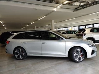 Škoda Octavia - afbeelding nr 2
