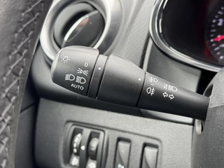 Renault Clio Renault Clio Estate 1.5 dCi Ecoleader Limited 2e Eigenaar,Navi,Clima,Cruise,PDC Achter,LM Velgen,Dealer Onderhouden,N.A.P,APK Tot 02-2026 - afbeelding nr 25