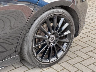 Mercedes-Benz A-Klasse Mercedes-Benz A-klasse A250 AUT AMG LED Pano Widescreen Navi - afbeelding nr 11