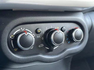 Renault Twingo Renault Twingo 1.0 SCe Dynamique Airco Cruise Lichtmetaal - afbeelding nr 13