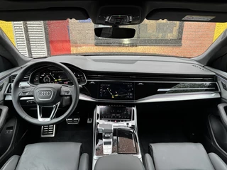 Audi Q8 Audi Q8 60 TFSIe Competition 23