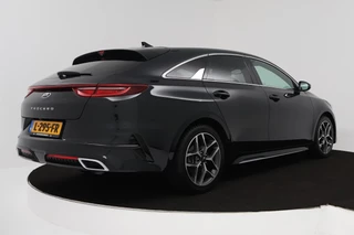 Kia ProCeed Kia ProCeed 1.5 T-GDI GT-PlusLine (PANORAMADAK, STOEL/STUUR VERWARMING, NAVI, ACHTERUITRIJCAMERA, ELEKTR STOELEN) - afbeelding nr 12
