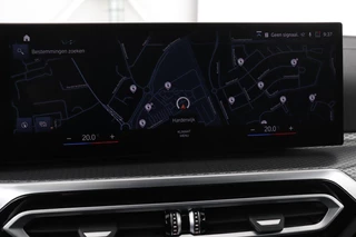 BMW 3 Serie BMW 3-serie 320e M Sport | Head-Up | Stoel & stuurverwarming |  Adaptive cruise | Sportstoelen | Adaptief LED | Sfeerverlichting | Camera | Carplay | Leder/Alcantara - afbeelding nr 10