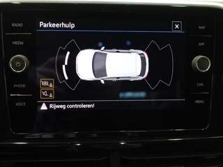 Volkswagen T-Roc Volkswagen T-Roc 1.0 TSI R-Line Business Airco Navi Carplay PDC VA Massage Full LED Adaptive Cruise Control Ambiente verlichting - afbeelding nr 29