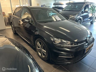 Volkswagen Golf Volkswagen Golf 1.0 TSI Highline Business R - afbeelding nr 13