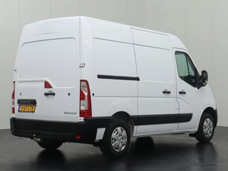 Renault Master Renault Master 2.3DCI 130PK L1H2 | Navigatie | Camera | 3-Persoons | Trekhaak - afbeelding nr 2