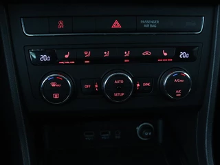 SEAT Ateca SEAT Ateca 1.4 TSI Style | Trekhaak | Stoelverwarming |  Carplay | Parkeerhulp | Climate control | Cruise control | Bluetooth - afbeelding nr 23