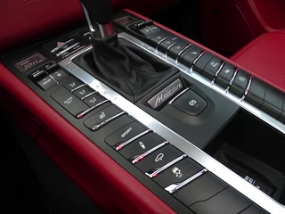Porsche Macan Porsche Macan 3.0 S 258PK PDK / GTS ed. CARBON / LED - afbeelding nr 18
