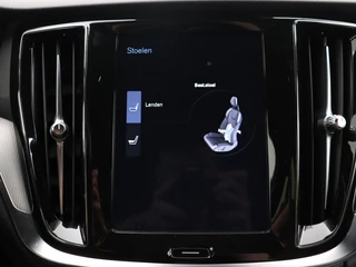 Volvo V60 Volvo V60 T8 PLUG-IN HYBRID AWD R-DESIGN HARMAN KARDON CAMERA DAB+ - afbeelding nr 35