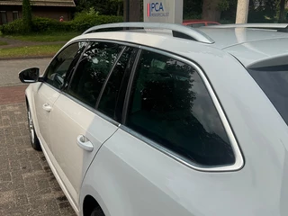 Škoda Octavia Škoda Octavia Combi 1.6 TDI Greentech Clever Edition Lichtmetalen velgen/Cruise Control/Parkeersensoren - afbeelding nr 31
