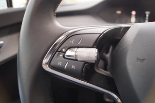 Škoda Enyaq iV Škoda Enyaq iV 60 180pk 62kWh -PANO-LEER-NAVI-ECC-PDC- - afbeelding nr 15