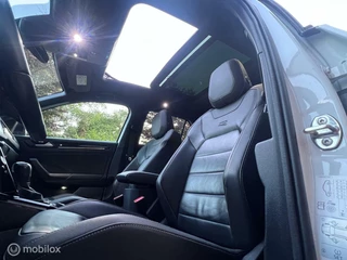 Volkswagen T-Roc Volkswagen T-Roc 2.0 TSI 4Motion R 300PK Pano Akra Leder - afbeelding nr 41