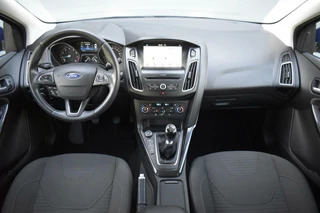 Ford Focus Ford Focus Wagon 1.0 Titanium |CLIMATE|PARKEERHULP|PDC|NAVI|CARPLAY|VOORRUITVERWARM. - afbeelding nr 3