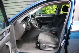 Volkswagen Passat Volkswagen Passat Variant 1.5 TSI Business - afbeelding nr 26