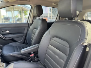 Dacia Duster Dacia Duster 1.3 TCe Prestige | Camera | Navi | Keyless | Climate - afbeelding nr 6