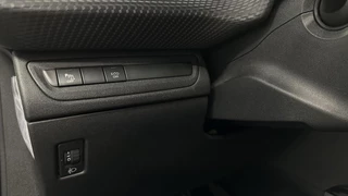 Peugeot 2008 Peugeot 2008 1.2 PureTech Blue Lease Executive NAVI ECC LM CARPLAY. - afbeelding nr 18