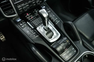 Porsche Cayenne Porsche Cayenne 3.0 S E-Hybrid 416 pk | NL auto NAP | Rijklaarprijs | Bose | Panoramadak | 21 inch | Meteorgrey | - afbeelding nr 23