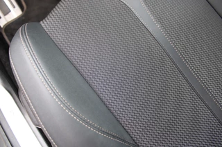 Peugeot 5008 | Black Pack | Adaptieve Cruise | 7-Persoons | Led | BLIS | Navigatie - afbeelding nr 36