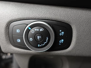Ford Transit Custom Ford Transit Custom 300 2.0 TDCI 130pk L2H1 Trend Automaat Airco Navigatie Cruisecontrol Camera Parkeersensoren Trekhaak Betimmering - afbeelding nr 21