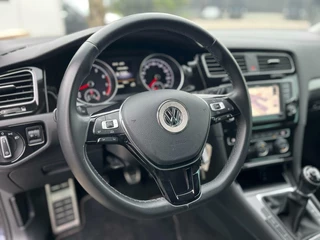 Volkswagen Golf Volkswagen Golf 1.2 TSI Allstar Navigatie CarPlay Climate Cruise Stoelverwarming - afbeelding nr 8