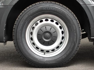 Volkswagen Crafter Volkswagen Crafter 30 2.0 TDI L3H3 Highline Trekhaak Apple Carplay Navigatie Cruise Control Camera MF Stuurwiel imperiaal + Trap - afbeelding nr 5