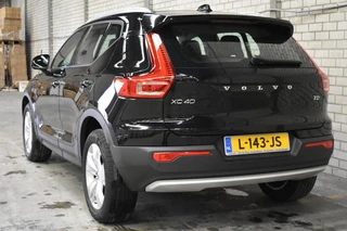 Volvo XC40 Volvo XC40 T2 129pk Aut. Business Pro | Driver Assist | Park Assist | BLIS - afbeelding nr 6