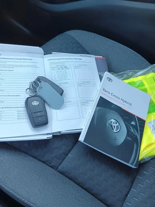 Toyota Yaris Cross Toyota Yaris Cross 1.5 Hybrid 130 Business Plus Groot Navi Stoel/Stuur verw. Apple Carplay Cruise/Clima - afbeelding nr 17