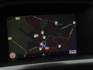 Volvo V60 Volvo V60 1.5 T3 R-Design | Stoelverwarming | Xenon |  Leder/Alcantara | Navigatie | Trekhaak | Parkeerhulp | Climate control | Cruise control - afbeelding nr 17