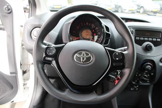Toyota Aygo Toyota Aygo 1.0 VVT-i x-fun - afbeelding nr 15