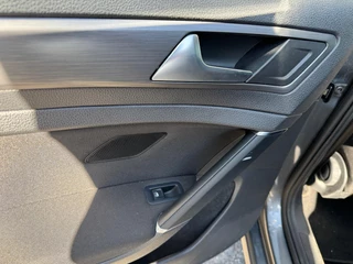 Volkswagen Golf Airco/5-Deurs/Alu wielen - afbeelding nr 27