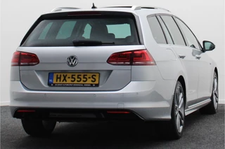 Volkswagen Golf Panoramadak, Camera, Climate, Navigatie, Bluetooth, DAB, Trekhaak, 18'' - afbeelding nr 20