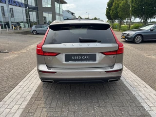 Volvo V60 Volvo V60 Cross Country 2.0 T5 AWD Pro | Schuif-/kanteldak | Memorystoelen | Stoelverwarming | Park. Camera - afbeelding nr 12