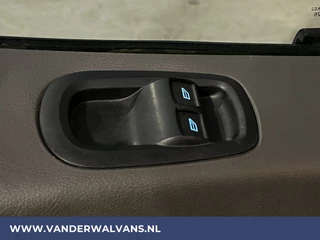 Ford Transit Ford Transit 2.0 TDCI 185pk L4H3 Euro6 Airco | Camera | LED | Cruisecontrol | Verwarmde voorruit Parkeersensoren, Bijrijdersbank, 2800kg trekvermogen - afbeelding nr 19