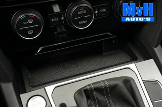 Volkswagen Passat Volkswagen Passat Variant 1.4 TSI R-Line|VIRTUAL|TREKH|LED - afbeelding nr 13