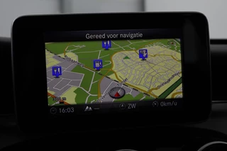 Mercedes-Benz C-Klasse Mercedes-Benz C-klasse 180 Avantgarde | Stoelverwarming | Trekhaak |  Navigatie | Park Assist | Climate control | Dodehoek detectie | Comfortstoelen | Half leder - afbeelding nr 13