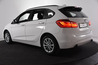 BMW 2 Serie BMW 2 Serie Active Tourer 220i Centennial Executive XDrive *Navigatie*4x4* - afbeelding nr 13