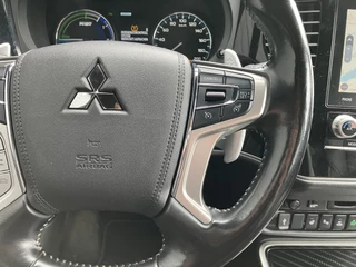 Mitsubishi Outlander Mitsubishi Outlander 2.4 PHEV Instyle 225 pk 4WD AUT. | 1e eigenaar | dealer onderhouden | leder interieur | trekhaak | navigatie - afbeelding nr 30