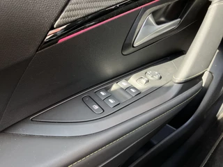 Peugeot 208 Peugeot 208 1.2 PureTech GT Pack AUT. | 1e eigenaar | dealer onderh. | adapt. cruise contr. camera | sportstoelen | apple carplay - afbeelding nr 22