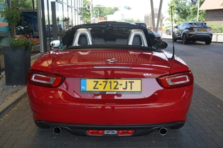 Fiat 124 Spider Fiat 124 Spider 1.4 MultiAir Turbo Lusso | Leder | BOSE | Achteruitrijcamera - afbeelding nr 5