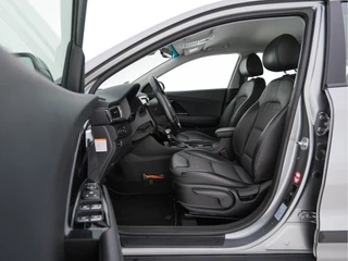 Kia Niro Kia Niro 1.6 GDi Hybrid ExecutiveLine Aut. *LEATHER-FABRIC | NAVI-FULLMAP | KEYLESS | CAMERA | COMFORT-SEATS | DIGI-COCKPIT | LANE-ASSIST | ECC | CARPLAY | PDC | 16''ALU* - afbeelding nr 8