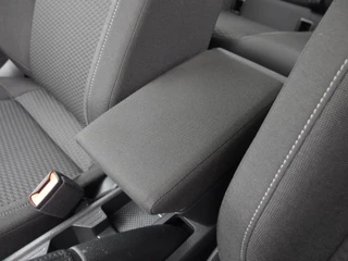 Volkswagen Polo Volkswagen Polo 1.0 TSI Comfortline CARPLAY / NAVI / AIRCO / BLUETOOTH / ACC / DAB+ / NL-AUTO - afbeelding nr 27