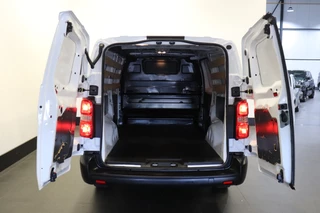 Opel Vivaro - Airco - Navi - Cruise - € 15.950,- Excl. - afbeelding nr 8