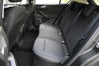 Ford Focus Ford Focus 1.0 EcoBoost Hybrid Trend Edition Business|1e Eigenaar|CAMERA|PDC|CARPLAY|NAVI|CRUISE - afbeelding nr 7