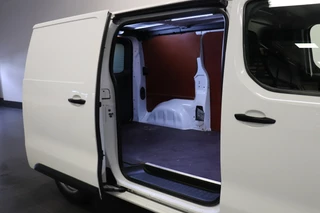 Peugeot Expert Peugeot Expert 2.0 BlueHDI 180PK Automaat L2 EURO 6 - Airco - Cruise - PDC- € 11.950,-  Excl. - afbeelding nr 9