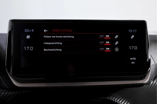 Peugeot 2008 Peugeot 2008 1.2 PureTech Allure Pack 130 PK - Automaat | Dig. Cockpit | PDC | Camera | NAV + App, Connect | ECC | DAB | LM 17