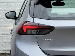Opel Corsa Opel CORSA 1.2 Edition Navigatie Cruise Carplay Lm velgen Airco Goed onderhouden! - afbeelding nr 16