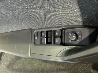 SEAT Leon | Adaptive cruise control | Lane assist | Sfeerverlichting - afbeelding nr 6